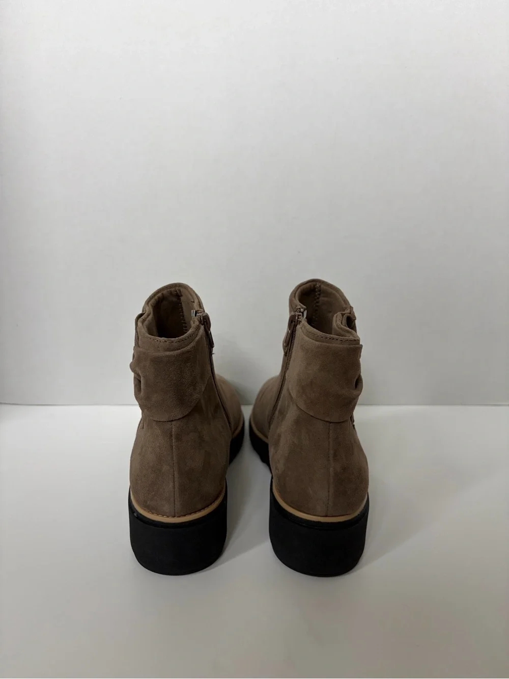 Clark’s Sharon Salon ankle booties brown suede ladies 7.5